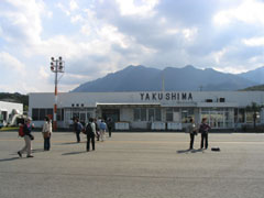 yaku_airport_01.jpg